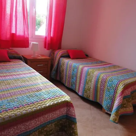 Nikamar -nice New 6p Villa, Private Pool - 300m - Szálloda 3*