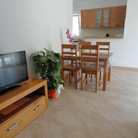Nikamar -nice New 6p Villa, Private Pool - 300m -